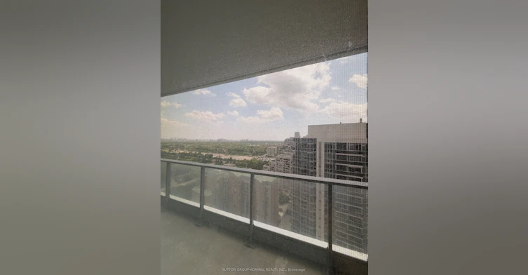 S2105-8 Olympic Garden Drive, Toronto, ON, M2M 0B9 - 9