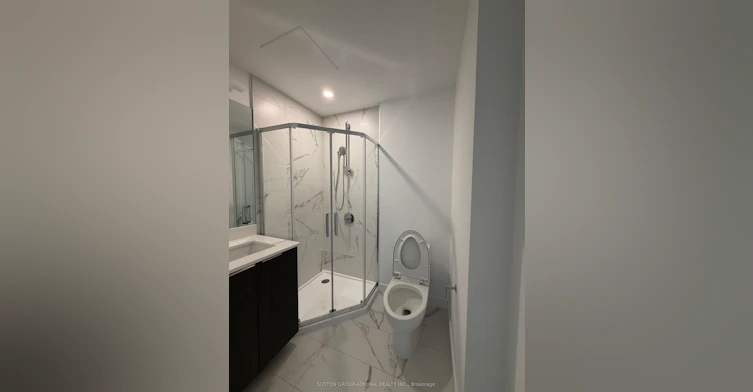 S2105-8 Olympic Garden Drive, Toronto, ON, M2M 0B9 - 5