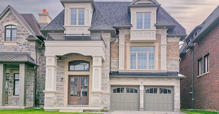 7 Becky Cheung Court, Toronto, ON, M2M 2E7 - 2