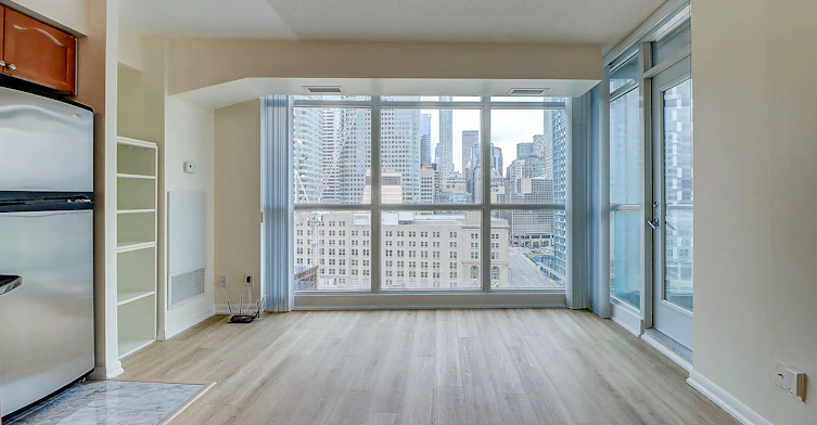 1305-18 Yonge Street, Toronto, ON, M5E 1Z8 - 2