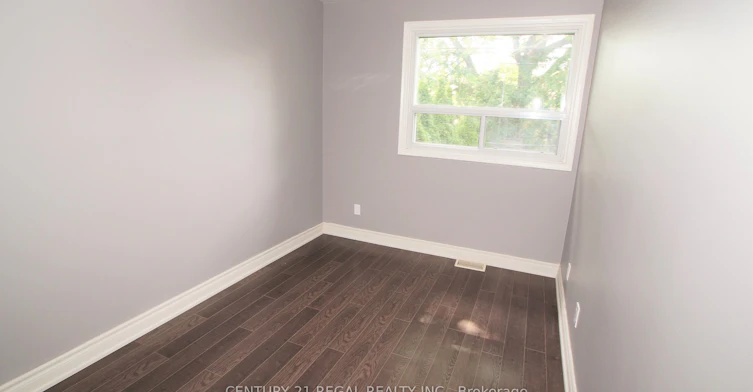 Main-32 Niantic Crescent, Toronto, ON, M3A 2H7 - 10