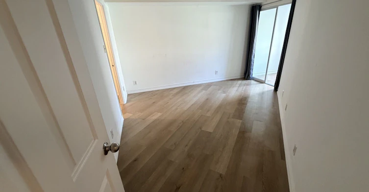720-711 Bay Street, Toronto, ON, M5G 2J8 - 7