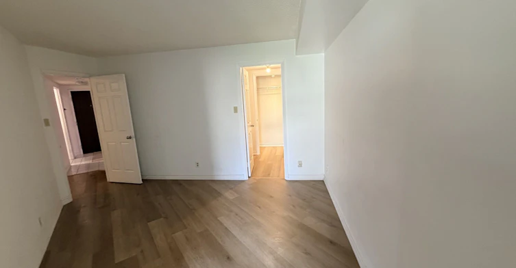 720-711 Bay Street, Toronto, ON, M5G 2J8 - 15