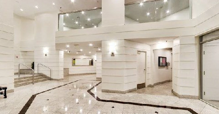 720-711 Bay Street, Toronto, ON, M5G 2J8 - 5