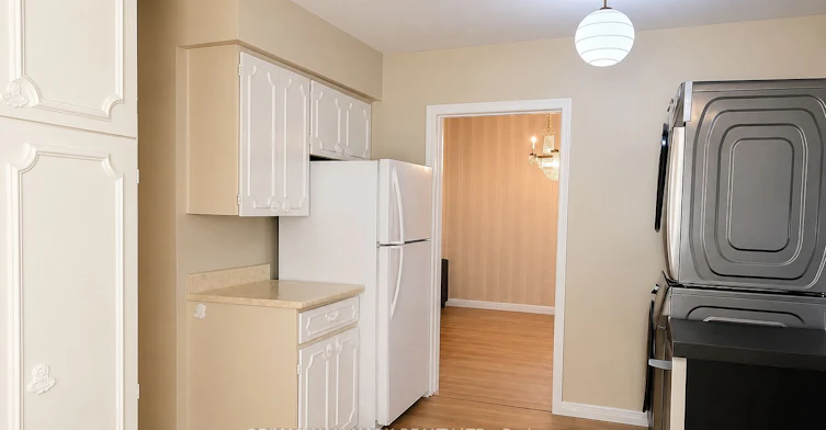 Main-33 Sumner Heights Drive, Toronto, ON, M2K 1Y2 - 11