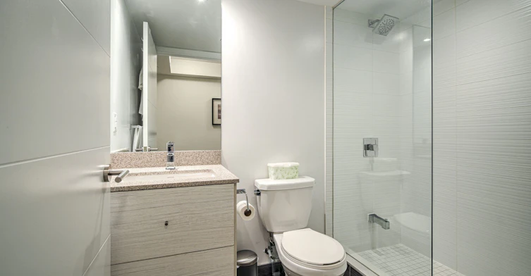 531-525 Adelaide Street W, Toronto, ON, M5V 0N7 - 24