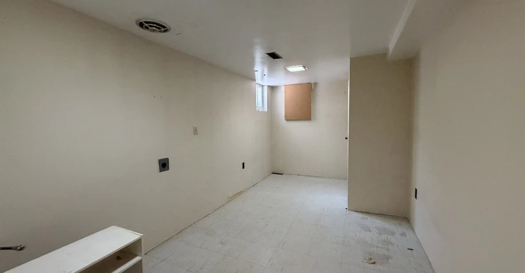 240 Joicey Boulevard, Toronto, ON, M5M 2V7 - 12