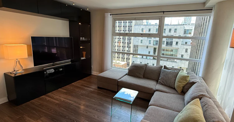 1101-50 Lombard Street, Toronto, ON, M5C 2X4 - 2