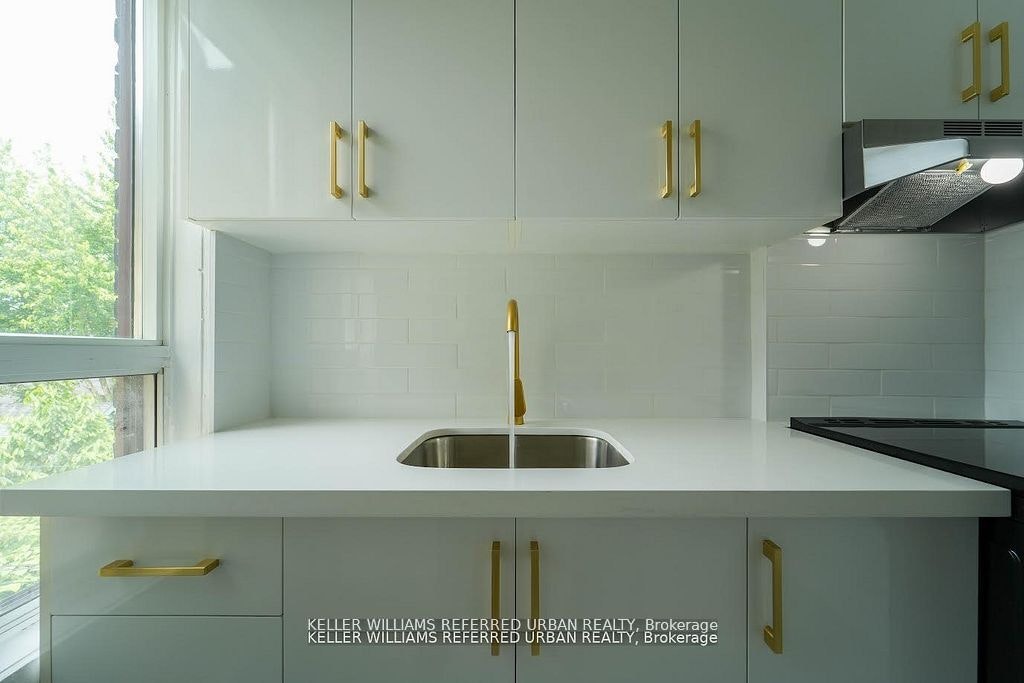 Upper-1182 Ossington Avenue, Toronto, ON, M6G 3W1 - 12