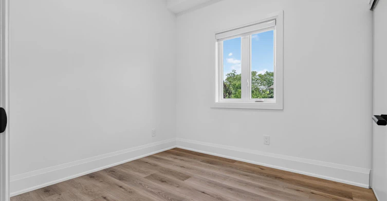 Unit 2-28 Norcross Road, Toronto, ON, M3H 2R4 - 25