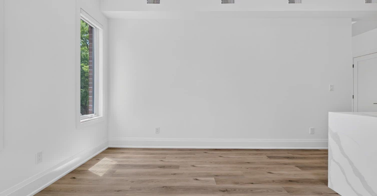 Unit 2-28 Norcross Road, Toronto, ON, M3H 2R4 - 9