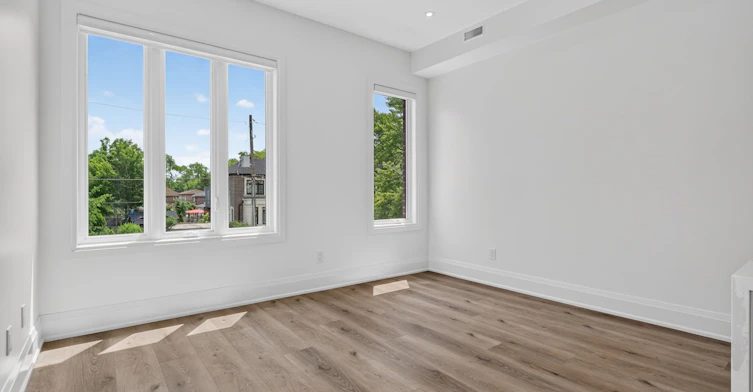 Unit 2-28 Norcross Road, Toronto, ON, M3H 2R4 - 6