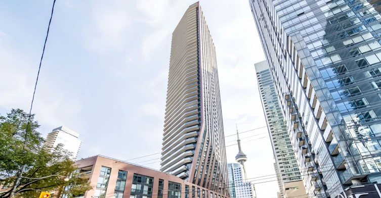 302-99 John Street, Toronto, ON, M5V 0S6