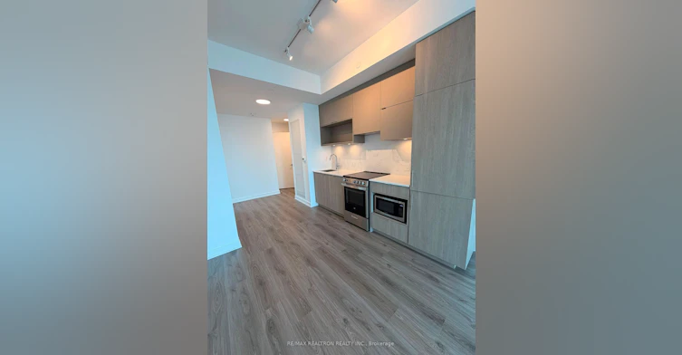 2611-100 Queen Street E, Toronto, ON, M5C 0B5 - 8