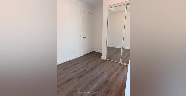 2611-100 Queen Street E, Toronto, ON, M5C 0B5 - 16