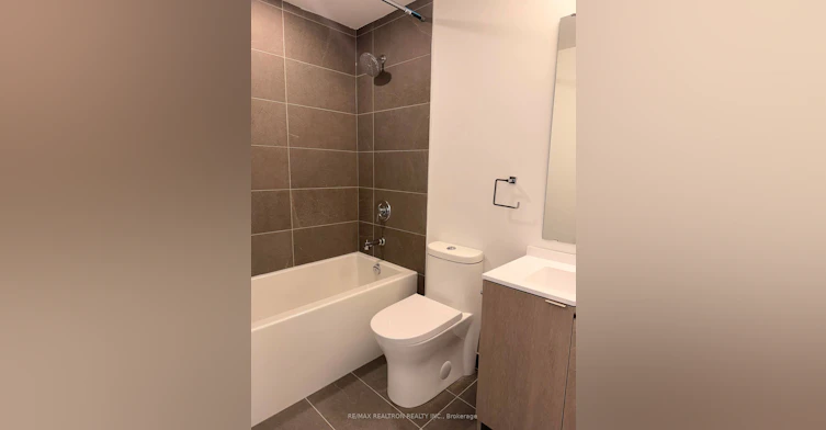2611-100 Queen Street E, Toronto, ON, M5C 0B5 - 25