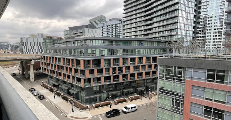 808-38 Iannuzzi Street, Toronto, ON, M5V 0S2 - 12