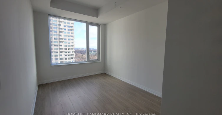 1906-25 Holly Street, Toronto, ON, M3S 0E3 - 4