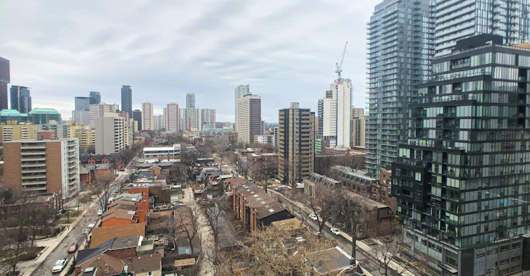 1502-3 Gloucester Street, Toronto, ON, M4Y 1Z4 - 2