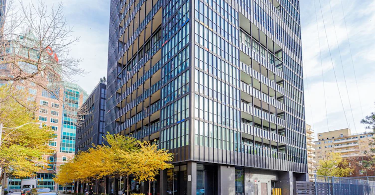 1706-101 Charles Street E, Toronto, ON, M4Y 0A9