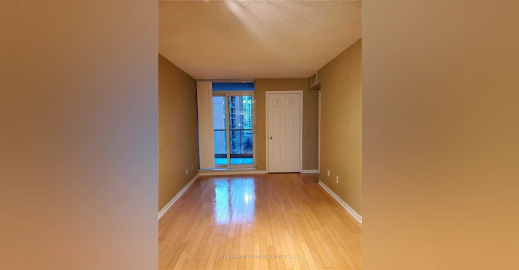 812-30 Harrison Garden Boulevard, Toronto, ON, M2N 7A9 - 5
