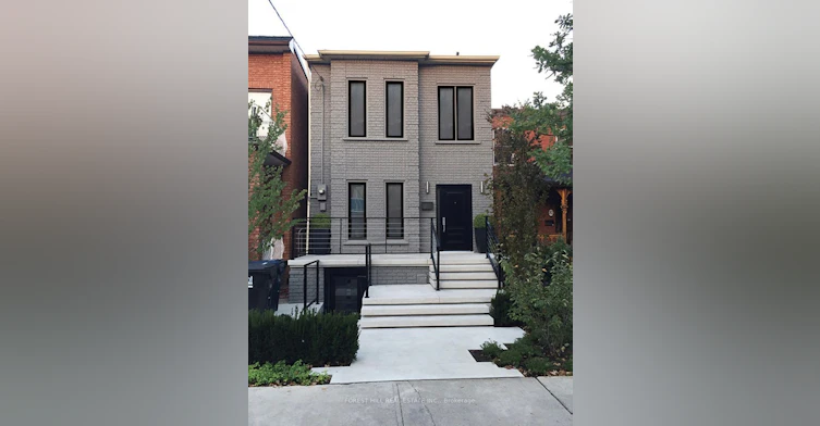 Lower-80 Northcote Avenue, Toronto, ON, M6J 3K3