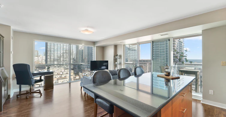 1011-80 Western Battery Road, Toronto, ON, M6K 3S1