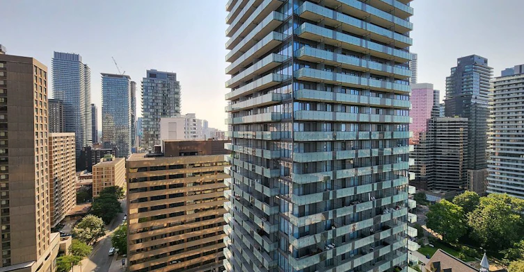 2010-65 St Mary Street, Toronto, ON, M5S 0A6