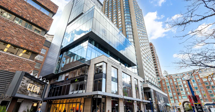1514-155 Yorkville Avenue, Toronto, ON, M5R 0B4 - 3