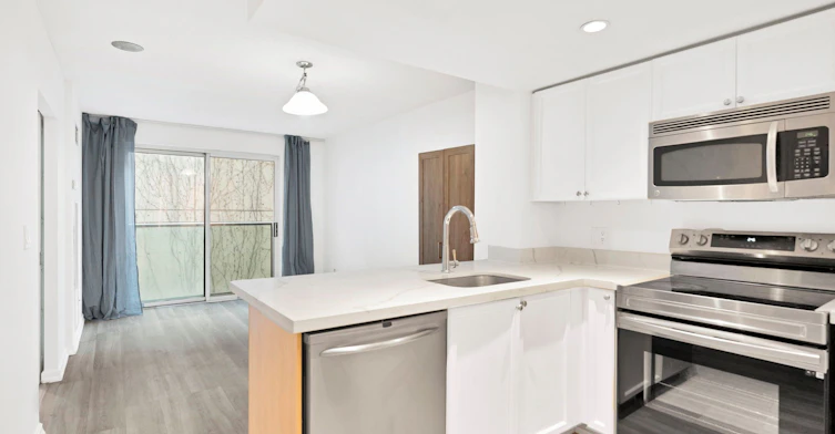 1601-8 Park Road, Toronto, ON, M4W 3S5 - 18