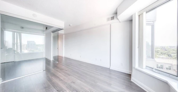 1520-155 Yorkville Avenue, Toronto, ON, M5R 1C4 - 4