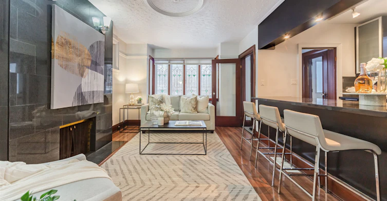 Upper-46 Lorindale Avenue, Toronto, ON, M5M 3C2 - 2