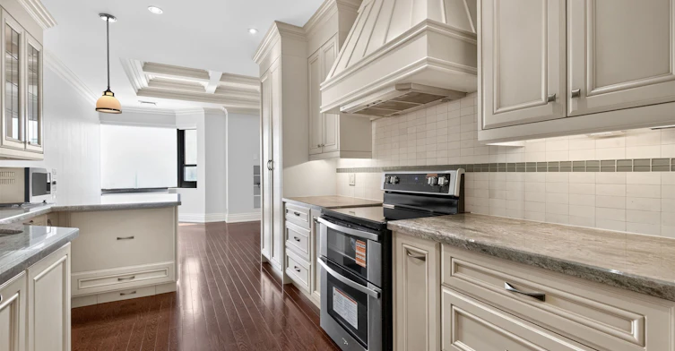 PH1-1166 Bay Street, Toronto, ON, M5S 2X8 - 22