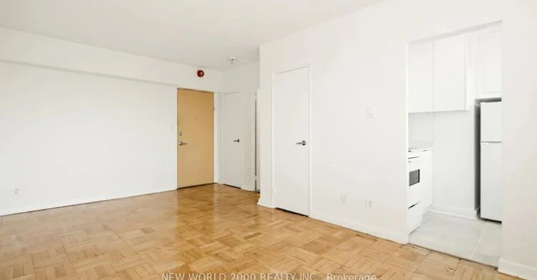 1002-88 Bernard Avenue, Toronto, ON, M5R 1R7 - 7