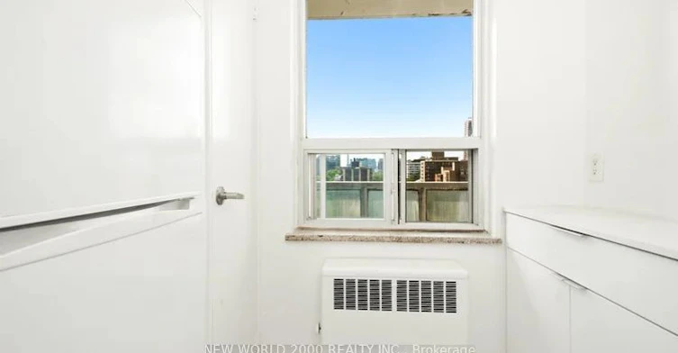 1002-88 Bernard Avenue, Toronto, ON, M5R 1R7 - 11