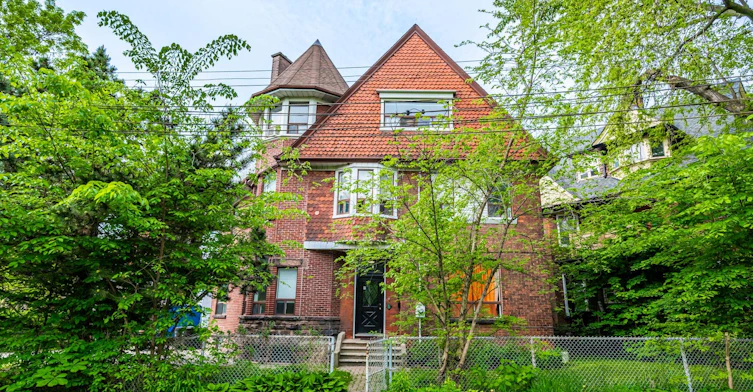 1A-1 Bellwoods Park, Toronto, ON, M6J 1S4 - 12