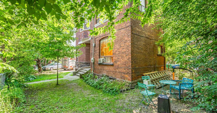 1A-1 Bellwoods Park, Toronto, ON, M6J 1S4 - 13