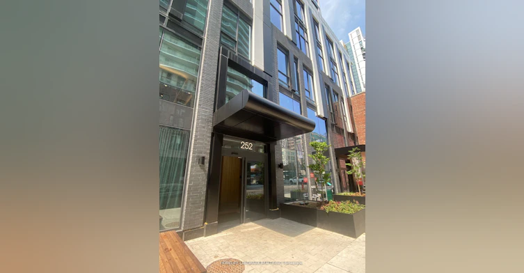 4101-252 Church Street, Toronto, ON, M5B 0E6 - 2