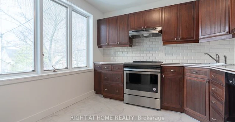 131 Banff Road, Toronto, ON, M4P 2P6 - 3