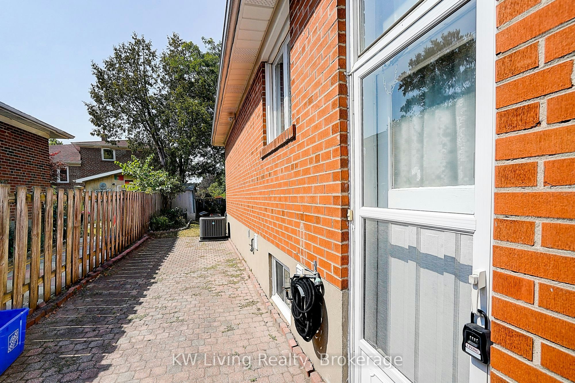 Basement Back Unit-78 Roywood Drive, Toronto, ON, M3A 2E1 - 5