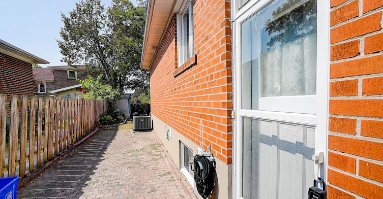 Basement Back Unit-78 Roywood Drive, Toronto, ON, M3A 2E1 - 5