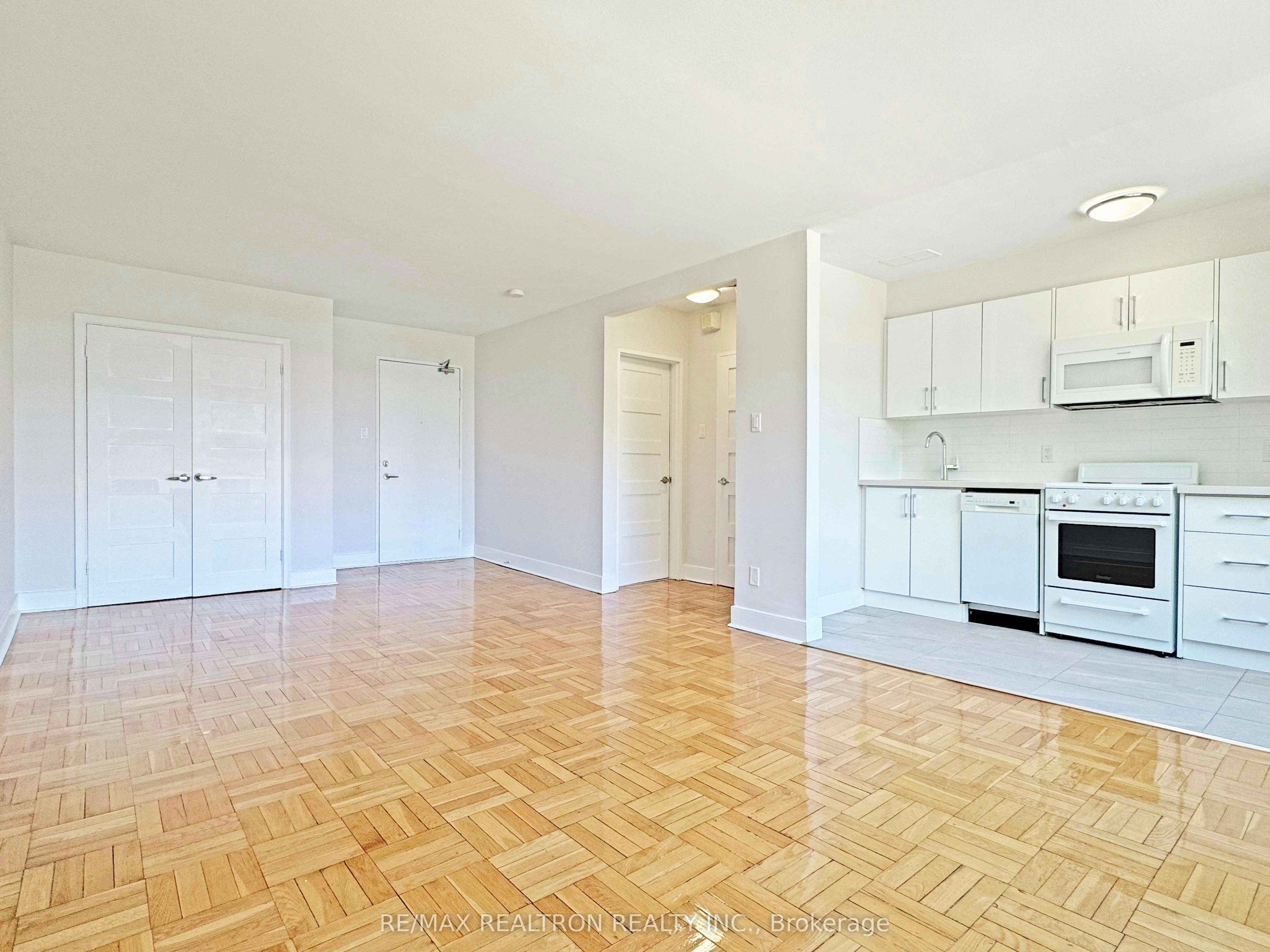 204-1545 Bathurst Street, Toronto, ON, M5P 3H6 - 3