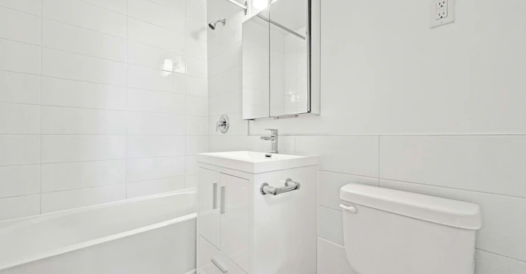 204-1545 Bathurst Street, Toronto, ON, M5P 3H6 - 6