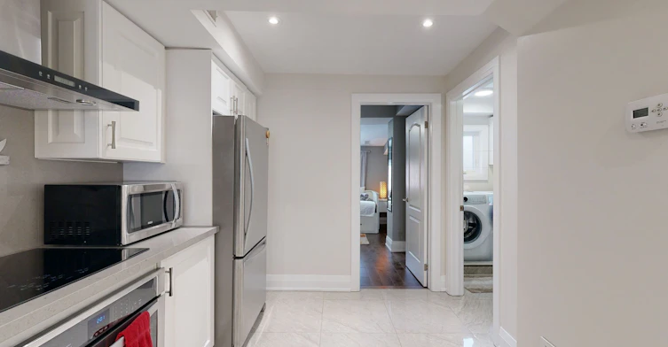 Upper-635 Christie Street, Toronto, ON, M6G 3E6 - 9