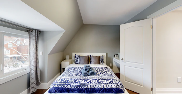 Upper-635 Christie Street, Toronto, ON, M6G 3E6 - 14