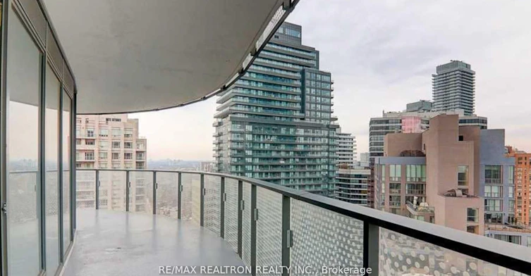 2508-11 Wellesley Street W, Toronto, ON, M4Y 1E9 - 17