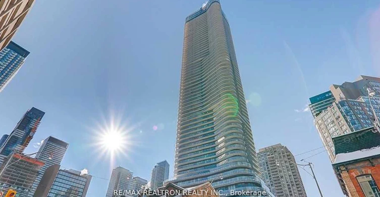 2508-11 Wellesley Street W, Toronto, ON, M4Y 1E9
