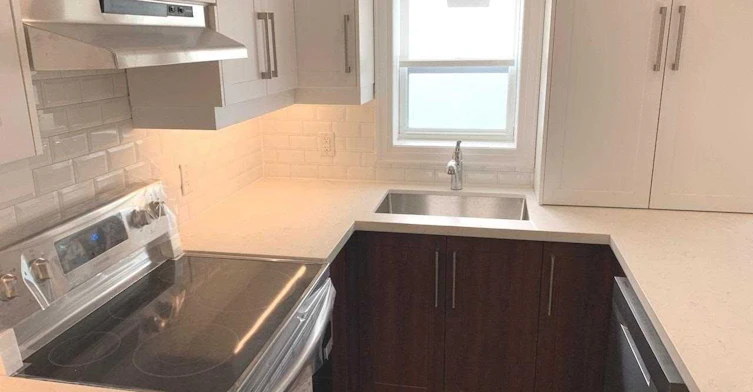 2-347 Northcliffe Boulevard, Toronto, ON, M6E 3K9 - 7