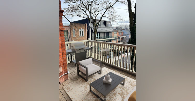 #2-2 Afton Avenue, Toronto, ON, M6J 1R7 - 26