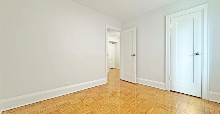 320-396 Avenue Road, Toronto, ON, M4V 2H5 - 6